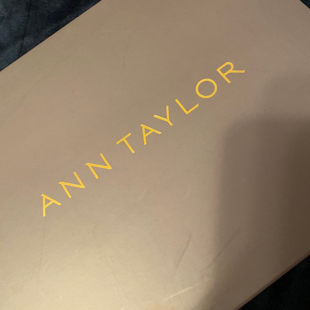 Ann Taylor Short black suede bootie